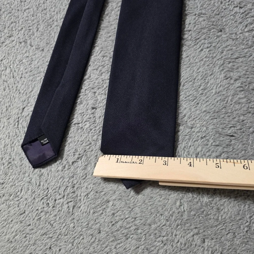 J.W.‎ Toiletries Ltd Mens OS Necktie Navy Blue Solid Twill Polyester Classic Tie